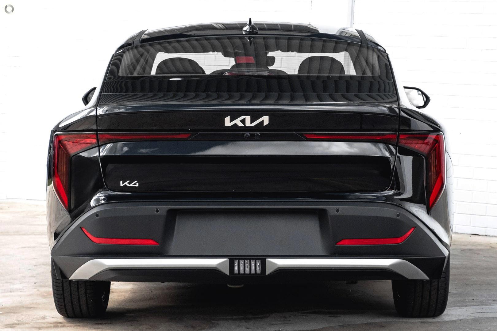 Kia K4 image 3