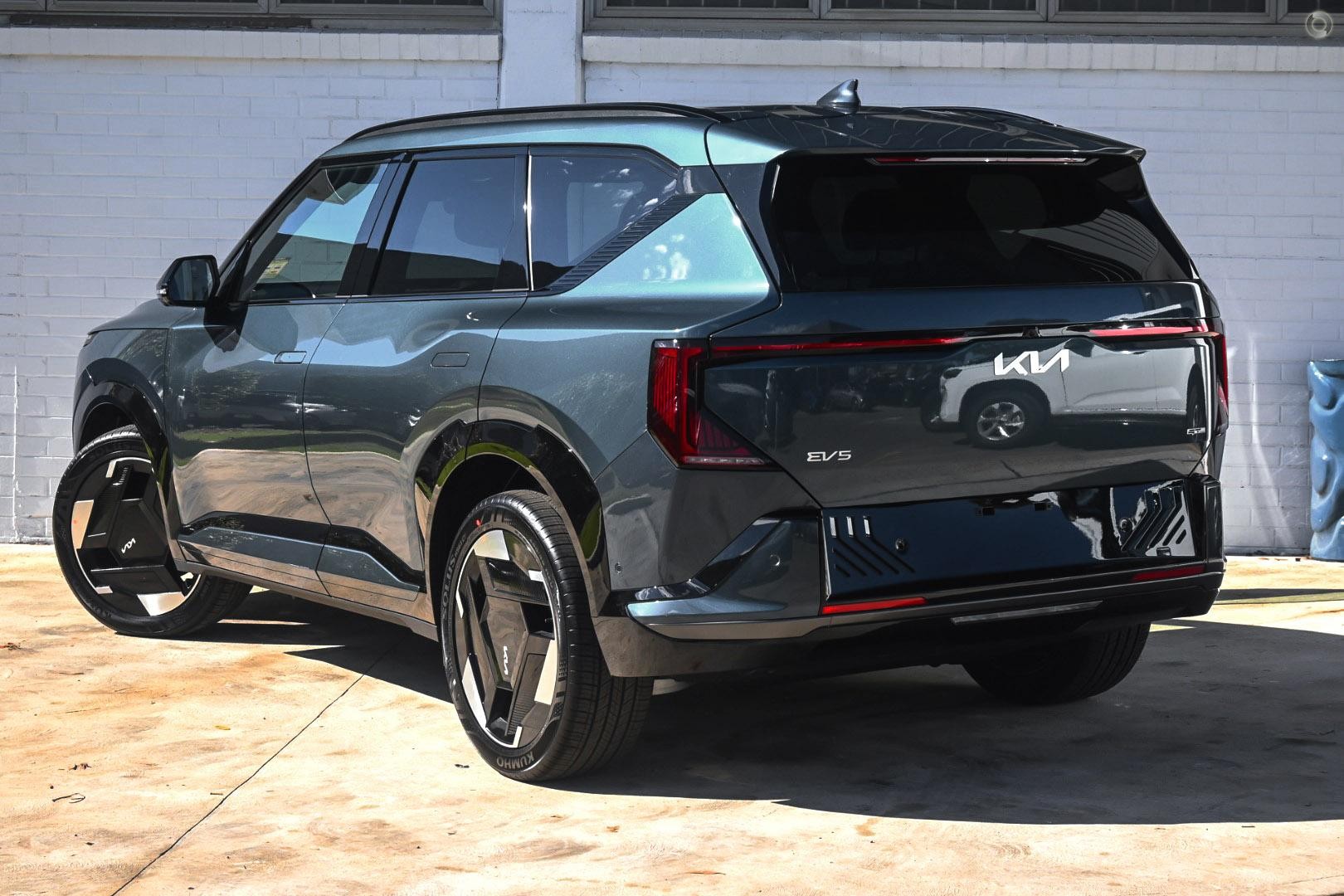 Kia Ev5 image 3