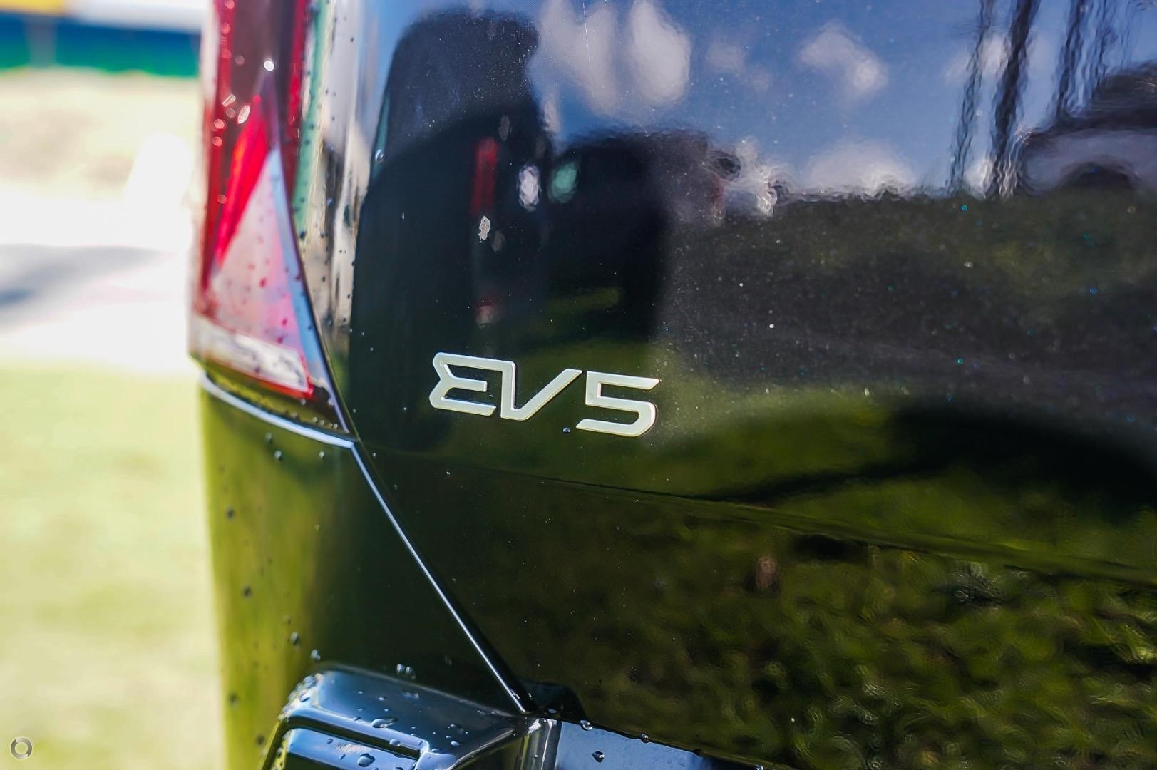 Kia Ev5 image 2