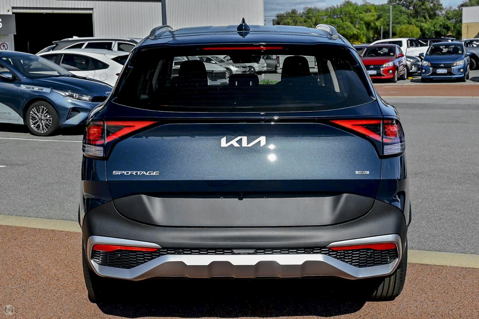 Kia Sportage image 3