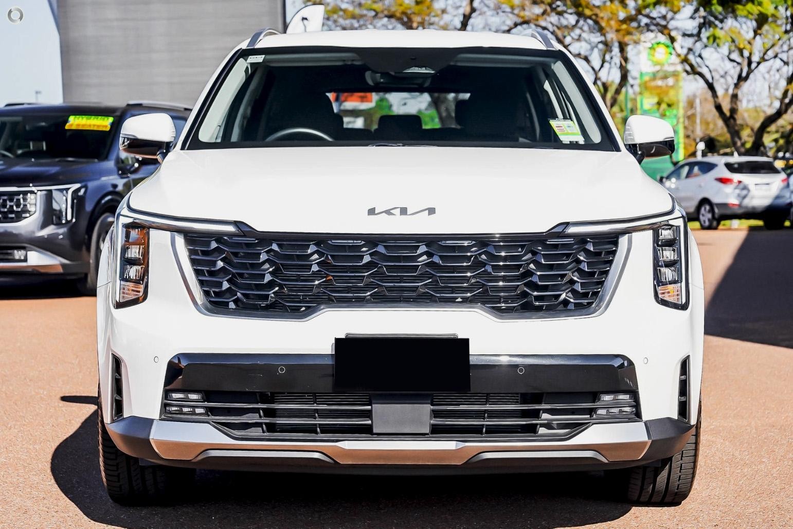 Kia Sorento image 2
