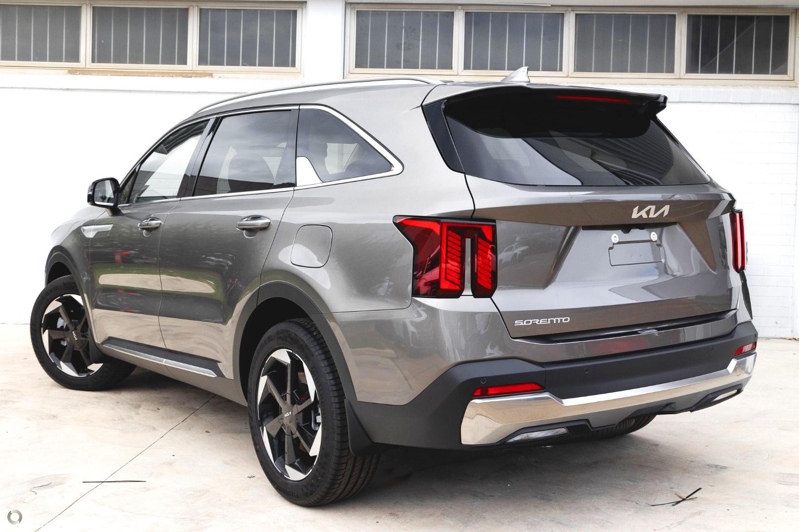 Kia Sorento image 4