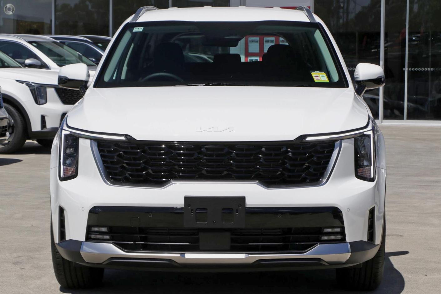 Kia Sorento image 2