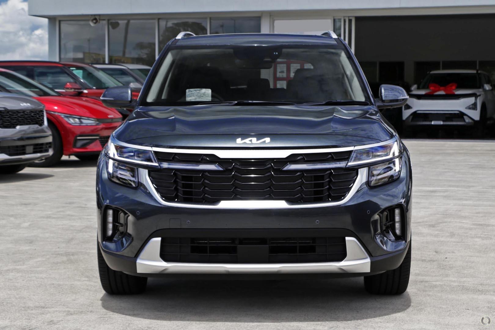 Kia Seltos image 2