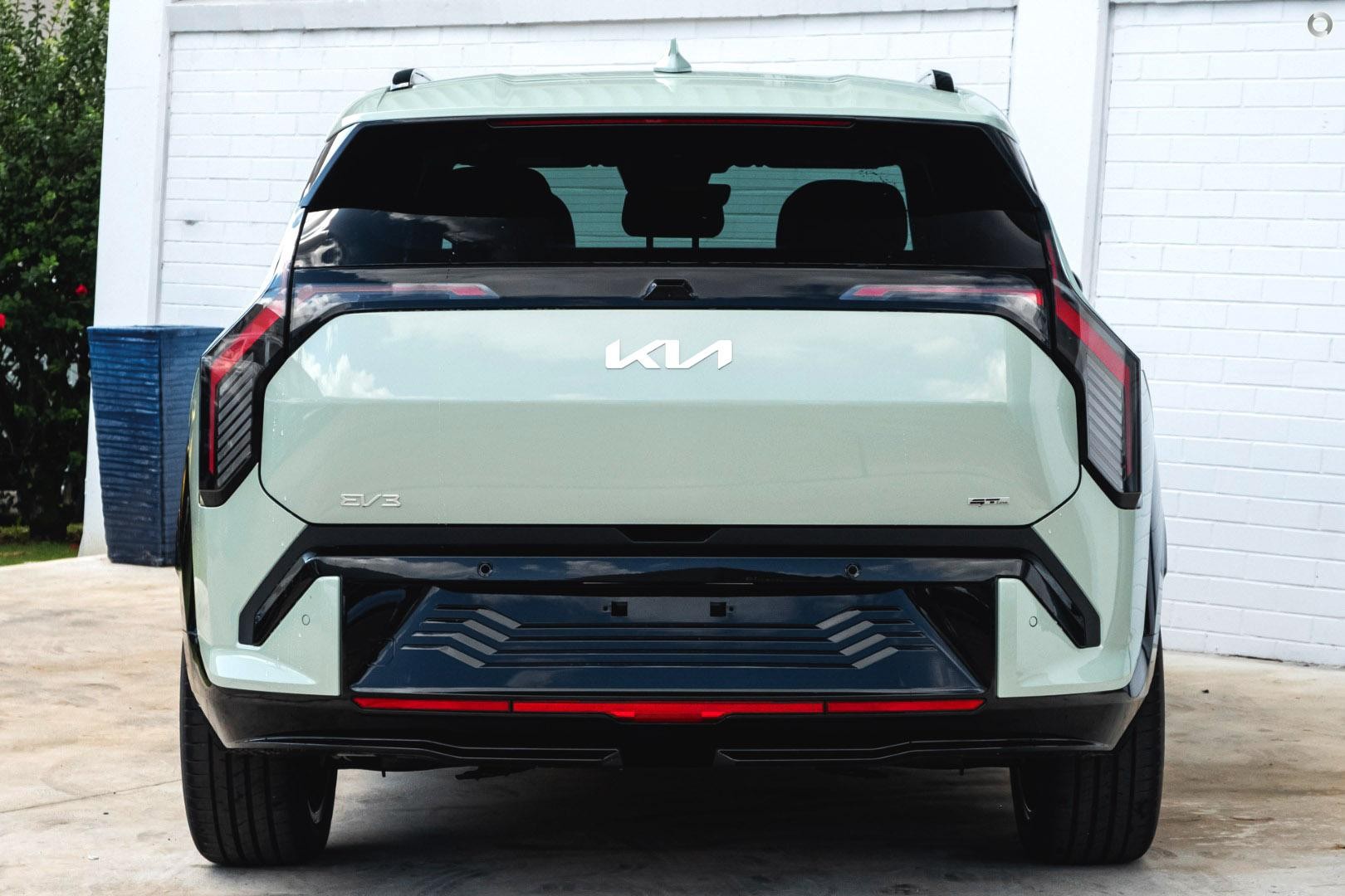 Kia Ev3 image 3