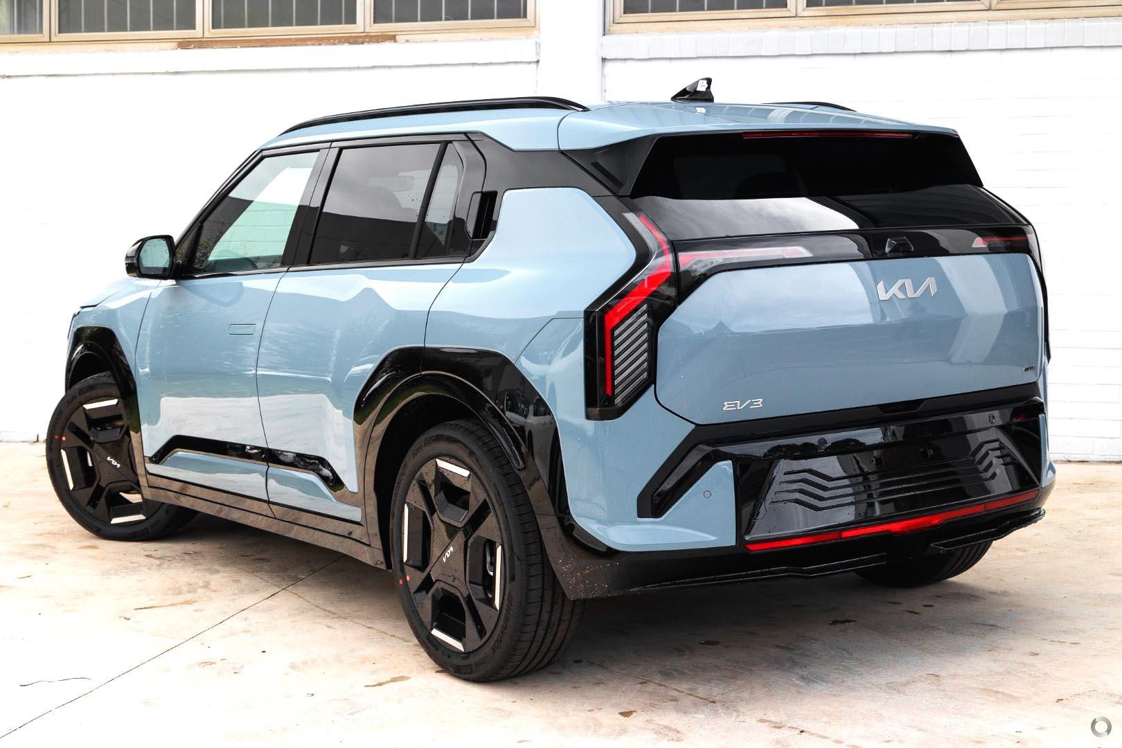 Kia Ev3 image 4