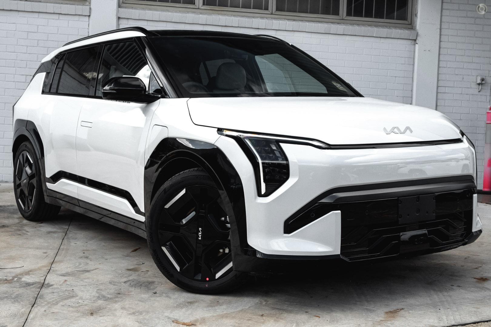 Kia Ev3 image 1