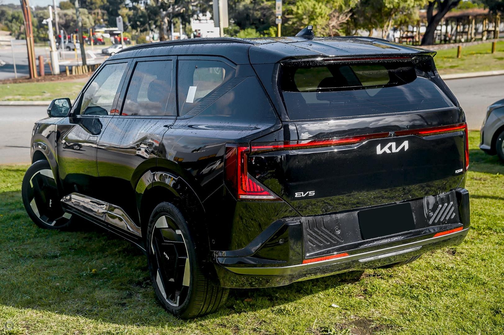 Kia Ev5 image 4
