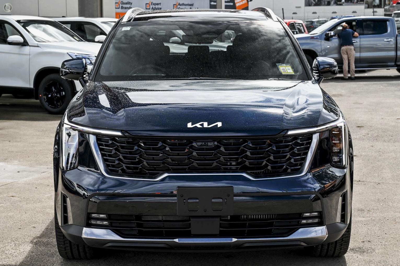 Kia Sorento image 2