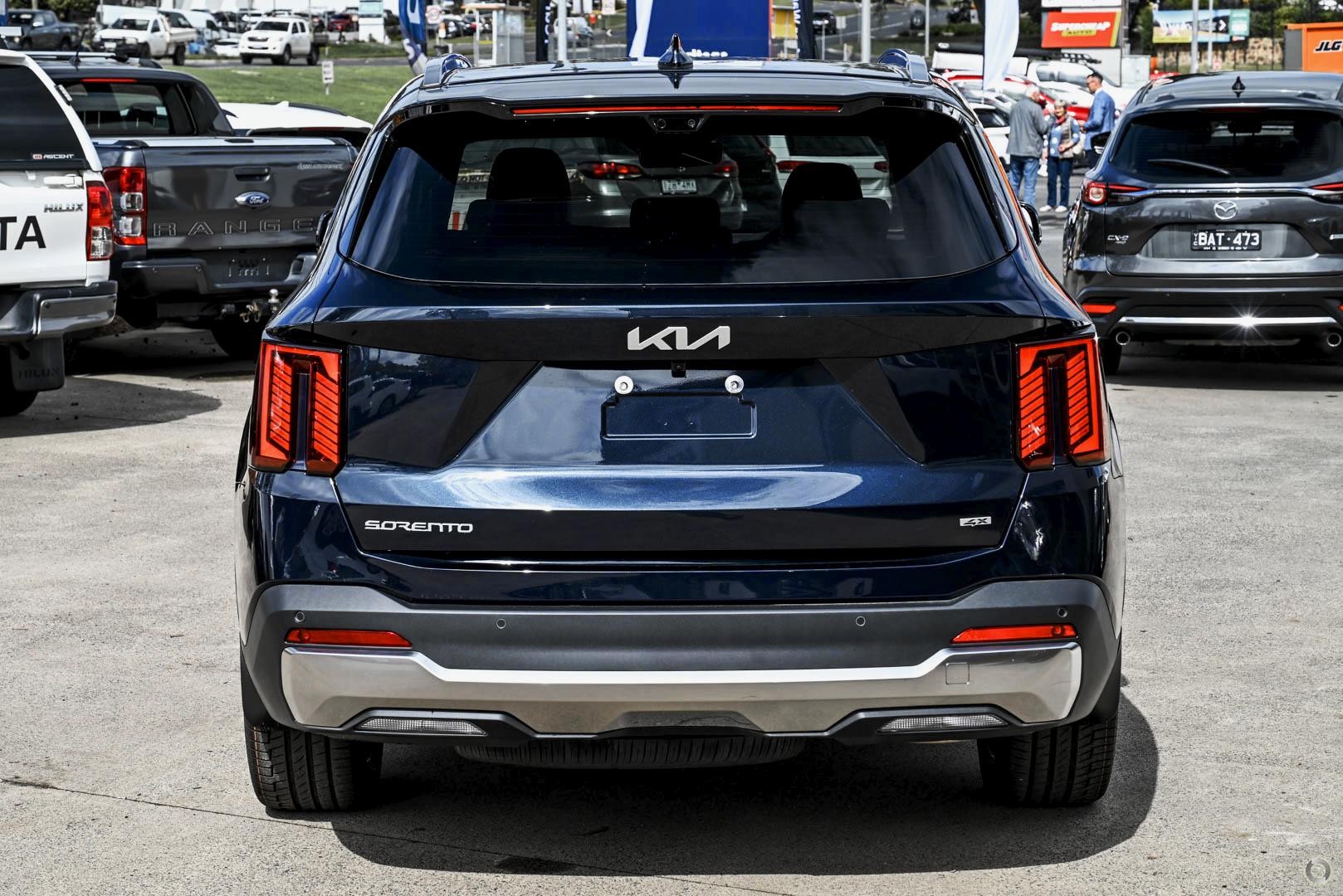 Kia Sorento image 3