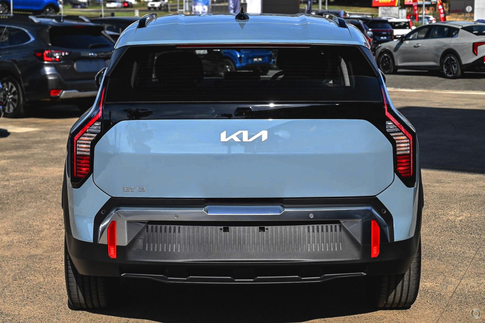 Kia Ev3 image 3