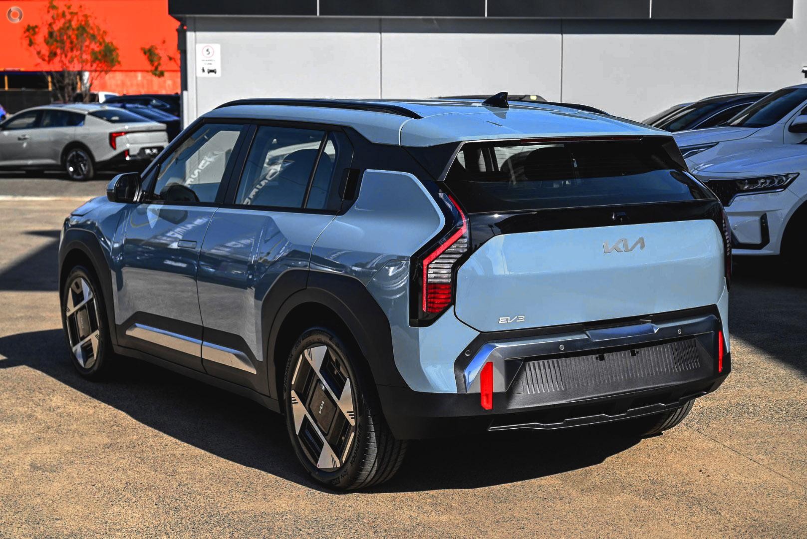 Kia Ev3 image 4