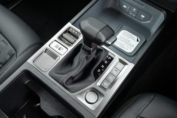 https://dvg-vehicle-assets.s3.amazonaws.com/K976425/edxteeycqfbztk5pql3rtydc8.jpg