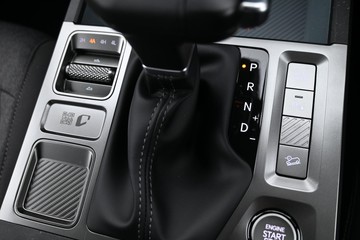 https://dvg-vehicle-assets.s3.amazonaws.com/K976426/c6v6kz2j44cijbjg766i6fbdv.jpg