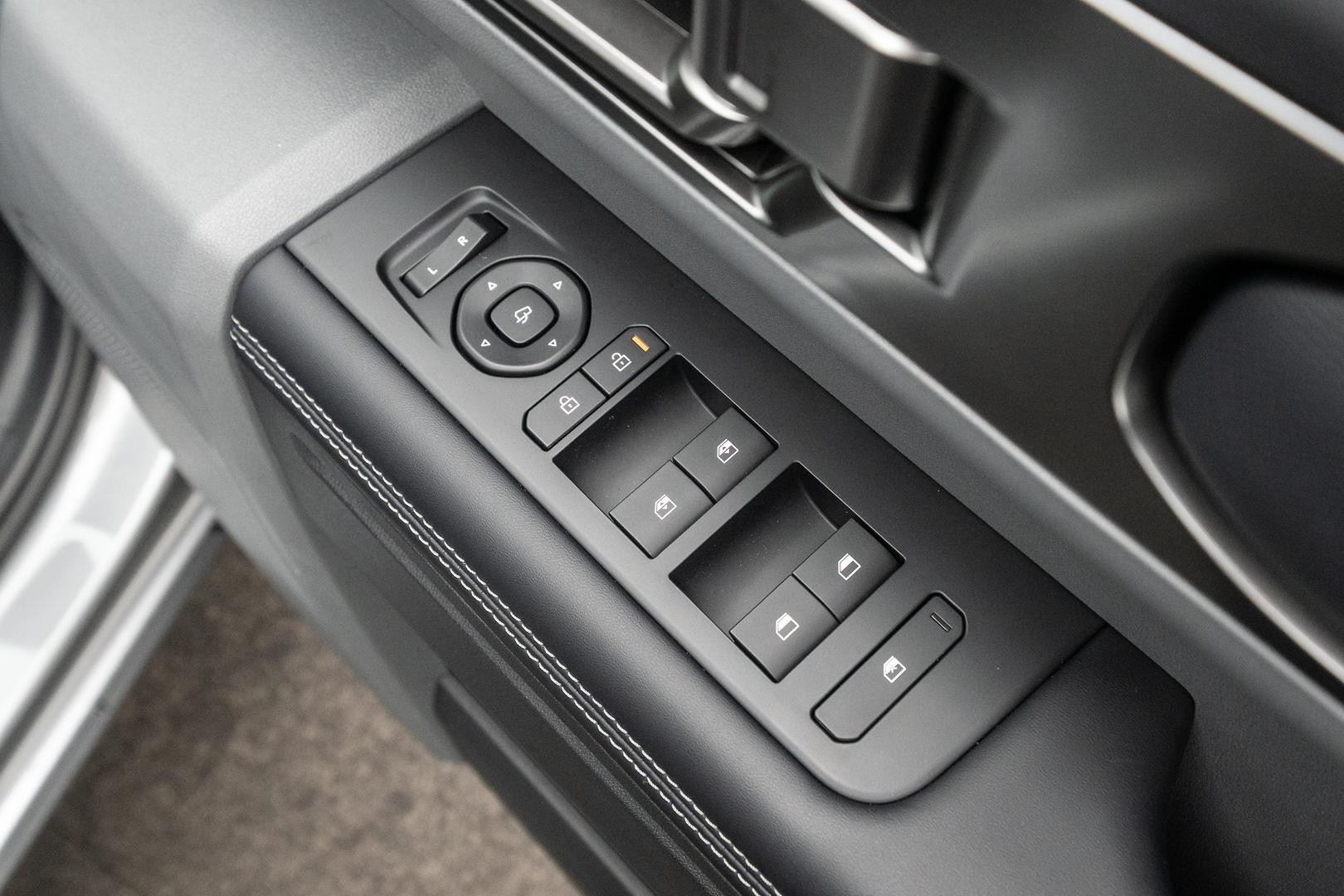 Kia Tasman image 2