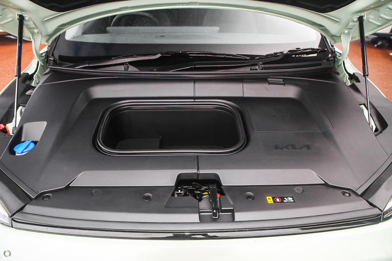 Kia Ev3 image 3