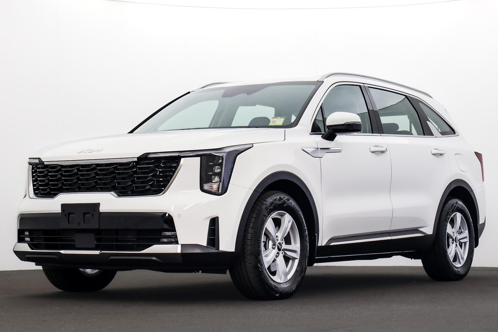 Kia Sorento image 1