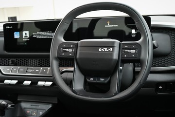 https://dvg-vehicle-assets.s3.amazonaws.com/K986961/e0ajom2sd5lxn471vxue3qovo.jpg