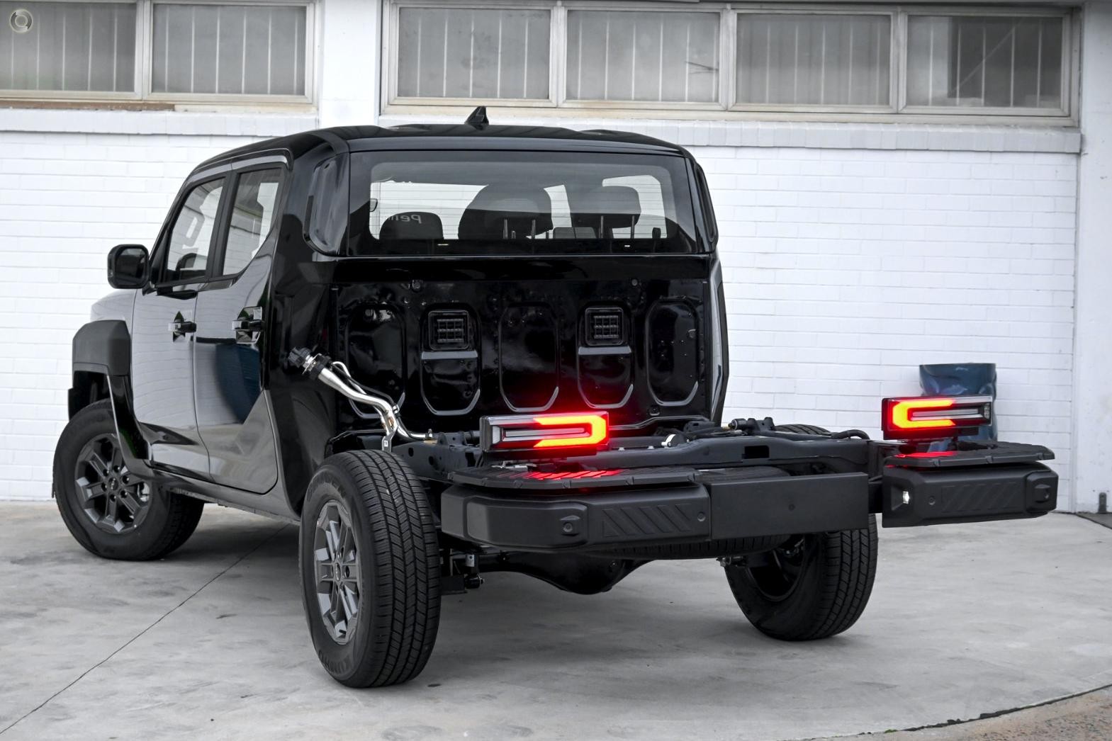 Kia Tasman image 4