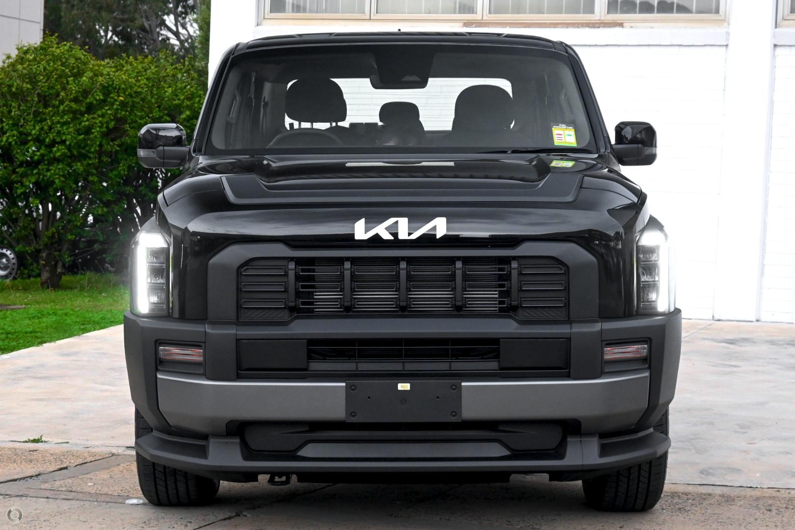 Kia Tasman image 2