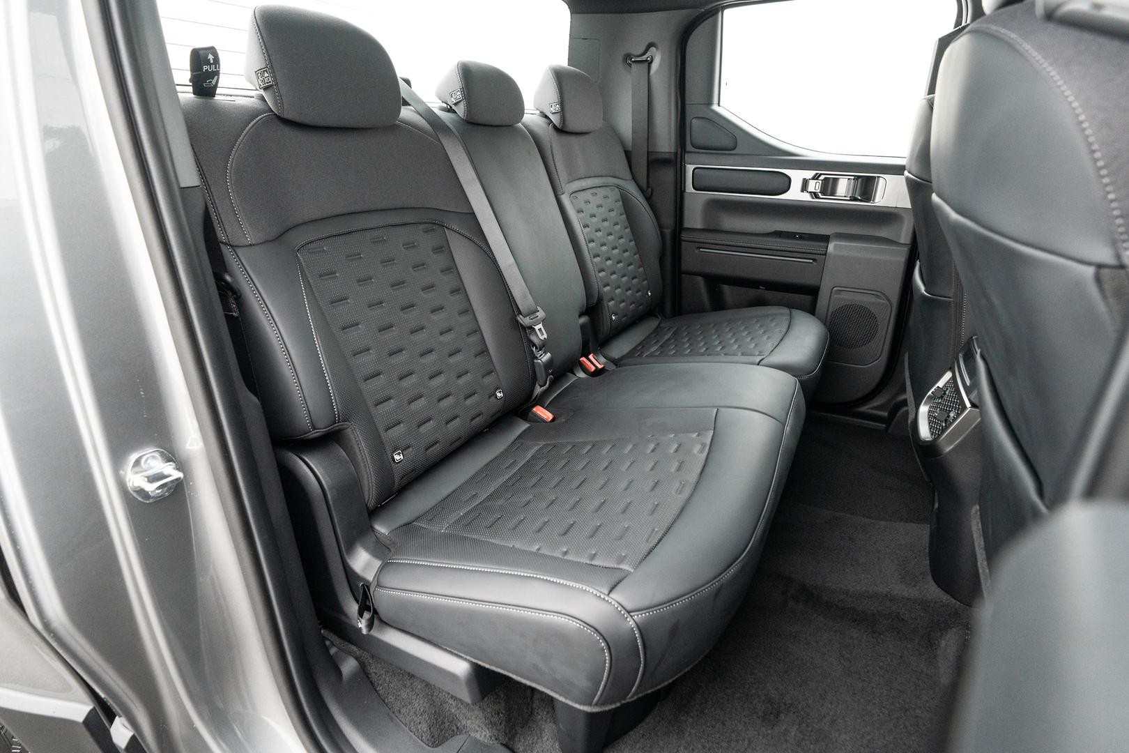 Kia Tasman image 3