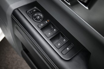 https://dvg-vehicle-assets.s3.amazonaws.com/K986963/ai081t4zgixl6f19d1ko9ft4f.jpg