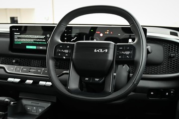 https://dvg-vehicle-assets.s3.amazonaws.com/K986964/7t77inl1sky7mzgiaxowaov8p.jpg