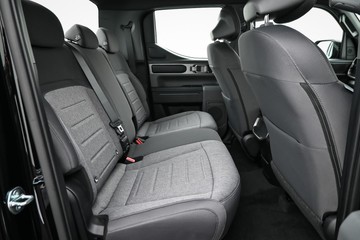 https://dvg-vehicle-assets.s3.amazonaws.com/K986964/eoid0kzf7xplcln384t68xssb.jpg