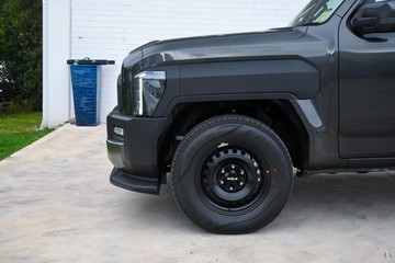 https://dvg-vehicle-assets.s3.amazonaws.com/K986965/5sin1x61pv0ed9x32halj7m6e.jpg