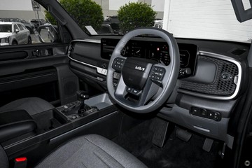 https://dvg-vehicle-assets.s3.amazonaws.com/K986965/9f6ze0q9787q1q90r4fb86yw.jpg