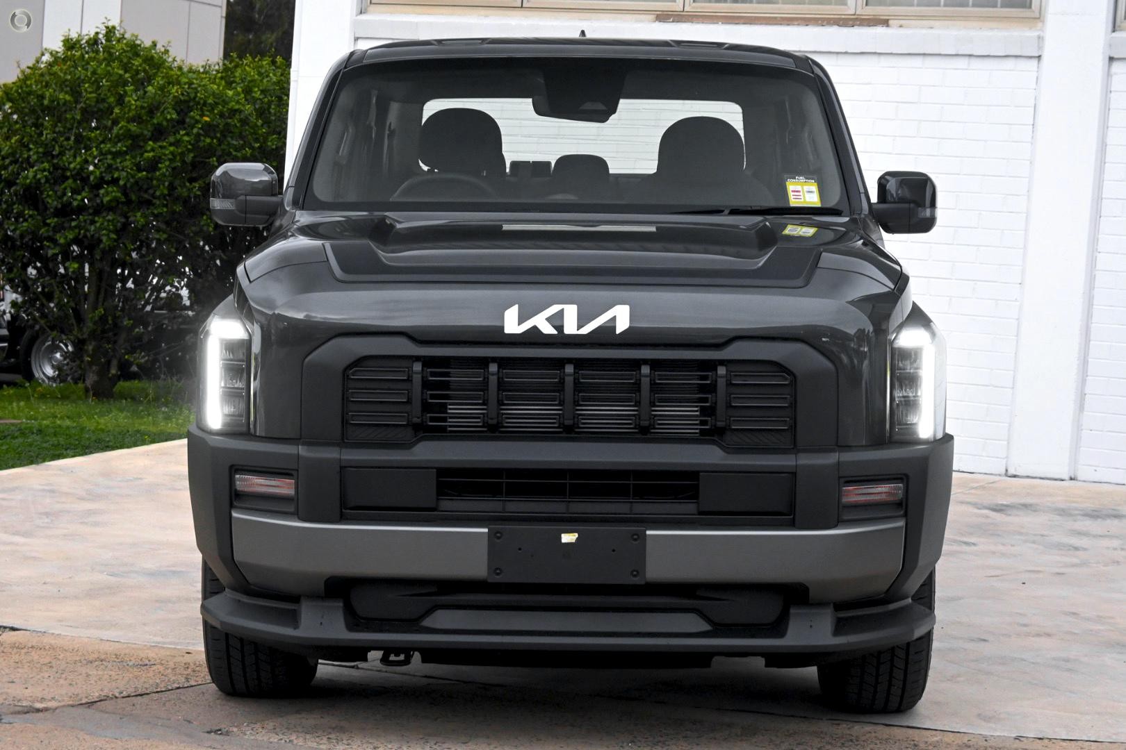 Kia Tasman image 2