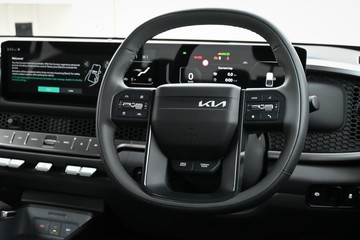 https://dvg-vehicle-assets.s3.amazonaws.com/K986967/2e1ctrj8zlj432nc6n3zfu6tf.jpg