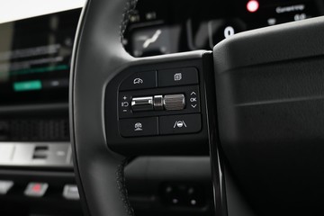 https://dvg-vehicle-assets.s3.amazonaws.com/K986967/7pq7mta5wjlujx86uw94tya3l.jpg