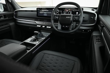 https://dvg-vehicle-assets.s3.amazonaws.com/K995515/5wf0x27hs0c1mfai9la93psxe.jpg