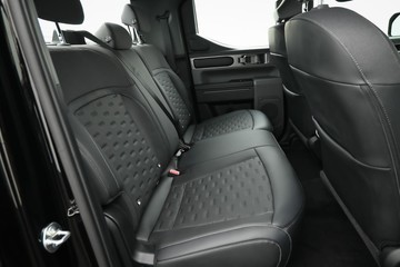 https://dvg-vehicle-assets.s3.amazonaws.com/K995515/793z9y3offyodo364o1uylha1.jpg