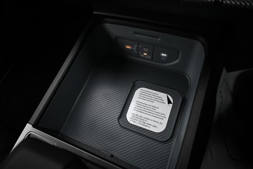 https://dvg-vehicle-assets.s3.amazonaws.com/K995516/4qybegarja15yhpfjp75eawun.jpg