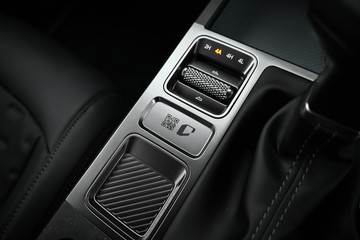 https://dvg-vehicle-assets.s3.amazonaws.com/K995516/71e2a6nvg7n9gewc84egbof6.jpg