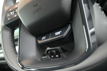 https://dvg-vehicle-assets.s3.amazonaws.com/K995517/4oh4t01jvi9i1k3tw16cyy448.jpg
