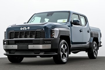 https://dvg-vehicle-assets.s3.amazonaws.com/K995517/4rph7awo0p71c2m82l5ebbjl0.jpg