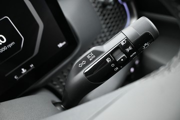 https://dvg-vehicle-assets.s3.amazonaws.com/K995517/57p9wsbvtsm5cw6loiwqgmv67.jpg