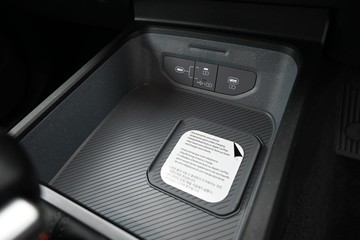 https://dvg-vehicle-assets.s3.amazonaws.com/K995517/6y98ah679k4u6a71ajaz8uaj.jpg