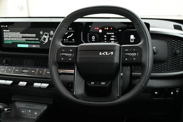 https://dvg-vehicle-assets.s3.amazonaws.com/K995517/anras5g6lp9omc2lnh89k5ly5.jpg