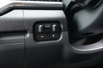 https://dvg-vehicle-assets.s3.amazonaws.com/K995531/bo3j5e0ejbx341f4jpf2x1b9u.jpg