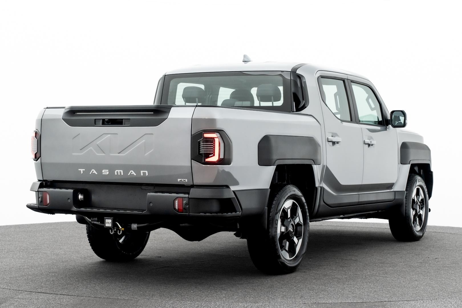 Kia Tasman image 4