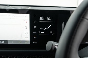 https://dvg-vehicle-assets.s3.amazonaws.com/K995539/55cxcbdoy28egnejbvy587lo1.jpg