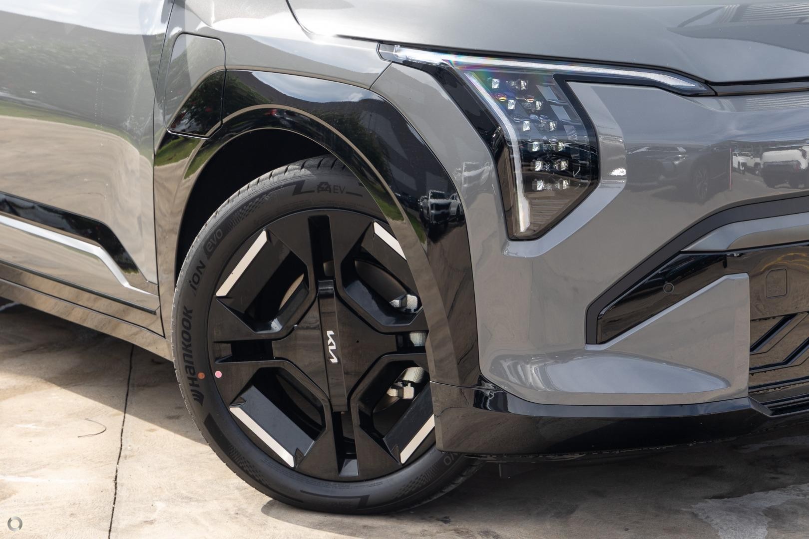 Kia Ev3 image 2