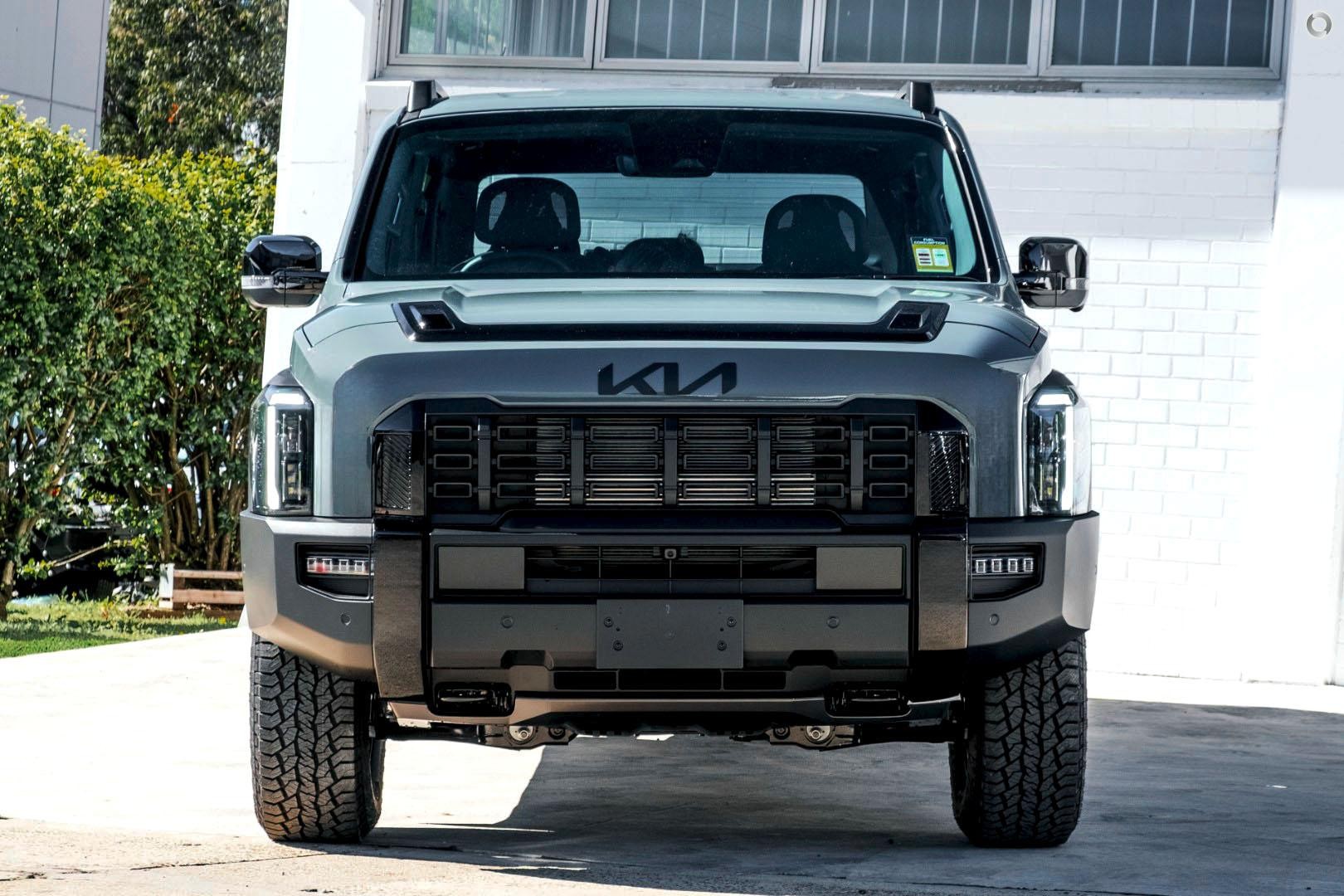 Kia Tasman image 2