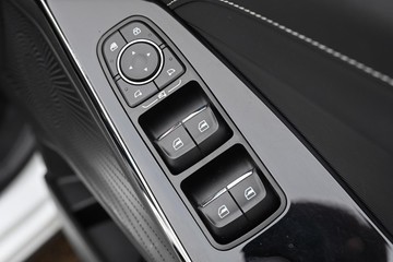 https://dvg-vehicle-assets.s3.amazonaws.com/L1832/edcef9307619e33804bb92b8a59c310a.jpg