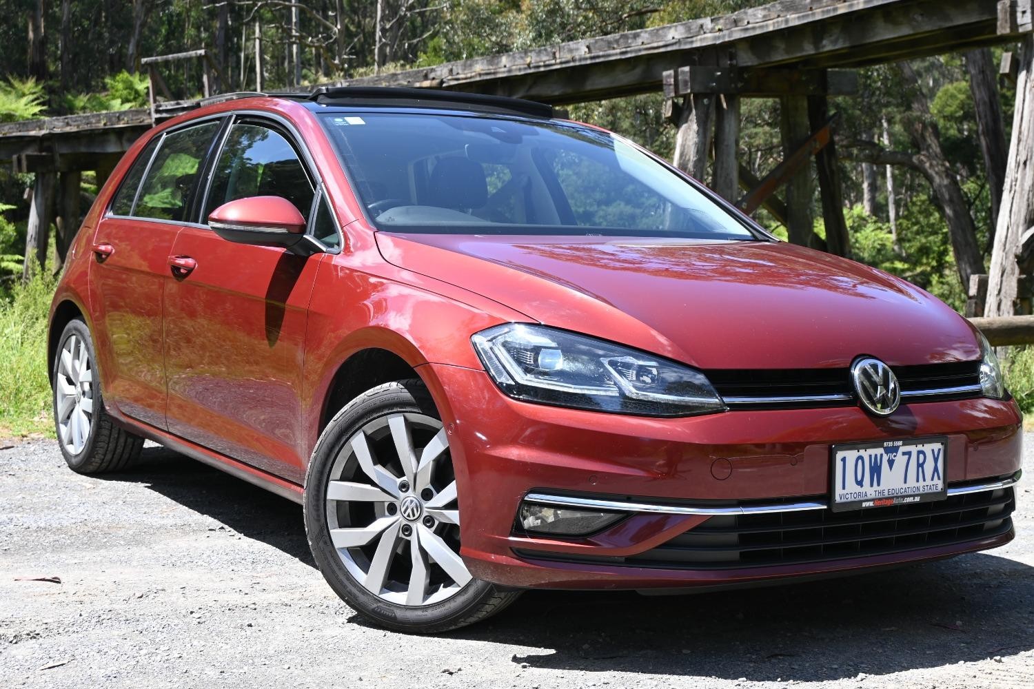 Volkswagen Golf image 1