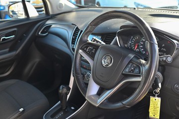 https://dvg-vehicle-assets.s3.amazonaws.com/L1864/fb7ab1c7a07620b949aa0e1546fe34e4.jpg